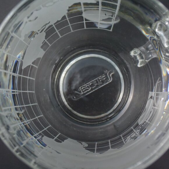 4 Vintage Nescafe Etched Clear Glass World Map Coffee Mugs - Picture 4 of 7